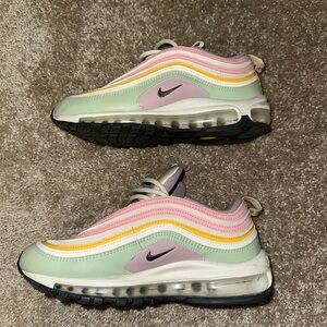 Pastel Nike Air Max